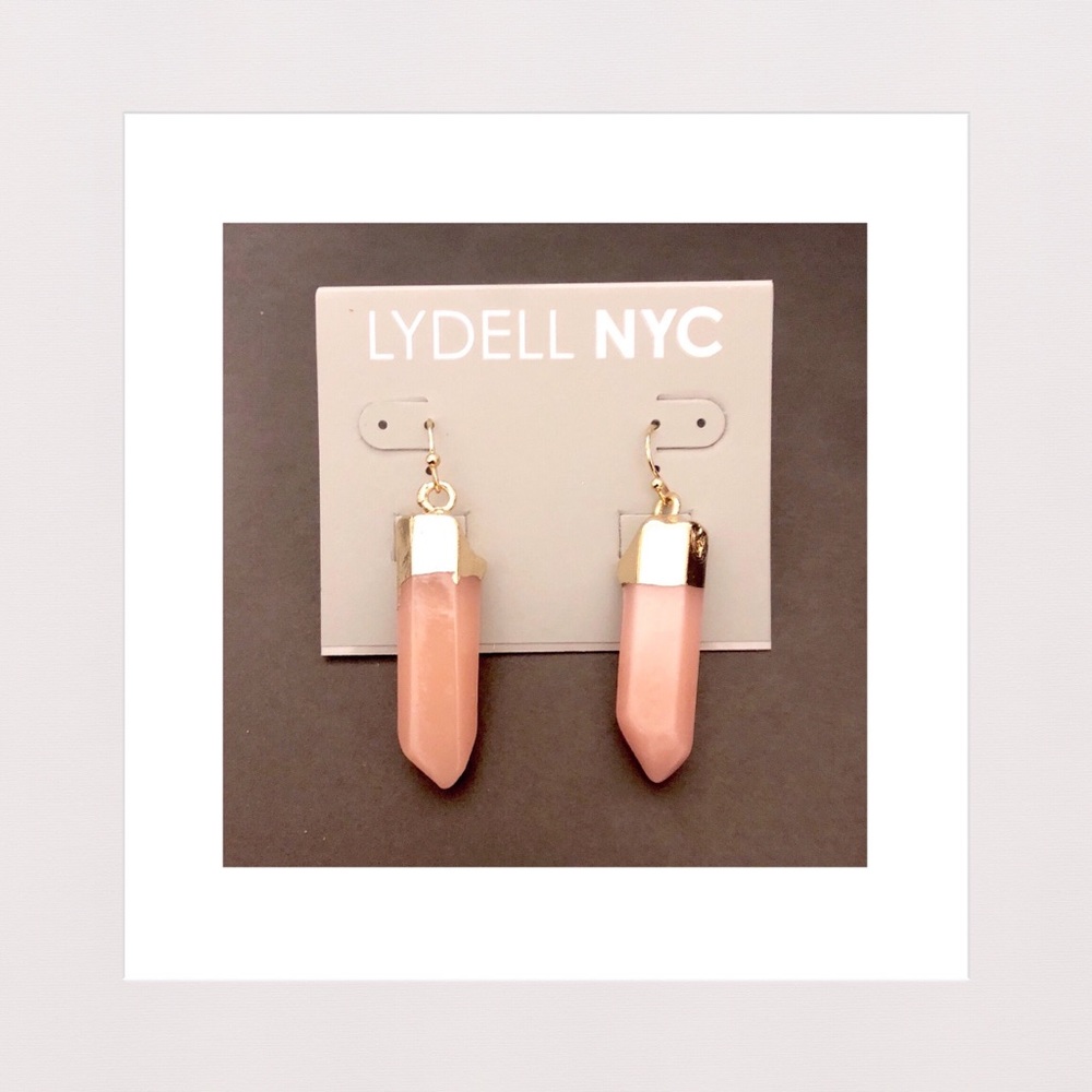 🔴 3 for $25 | Rose Quartz & Gold Earrings